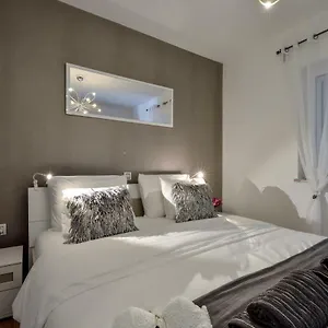Feel Good Apartment Sukosan